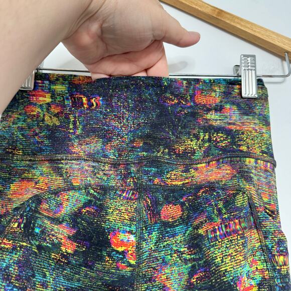 Lululemon Athletica Fast And Free Tight Tapestry Glitch Activewear Gym Size 2 - Picture 8 of 12